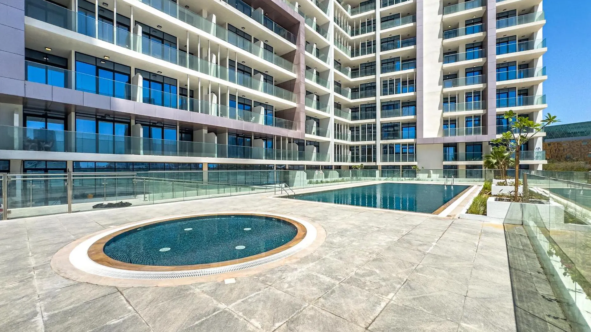 Elegant 1Bdr For Corporate, Executive, Business Stays - 3 Min Walk To Adgm, Cleveland & Galleria - Big Balcony - Canal View - High Floor アブダビ アラブ首長国連邦