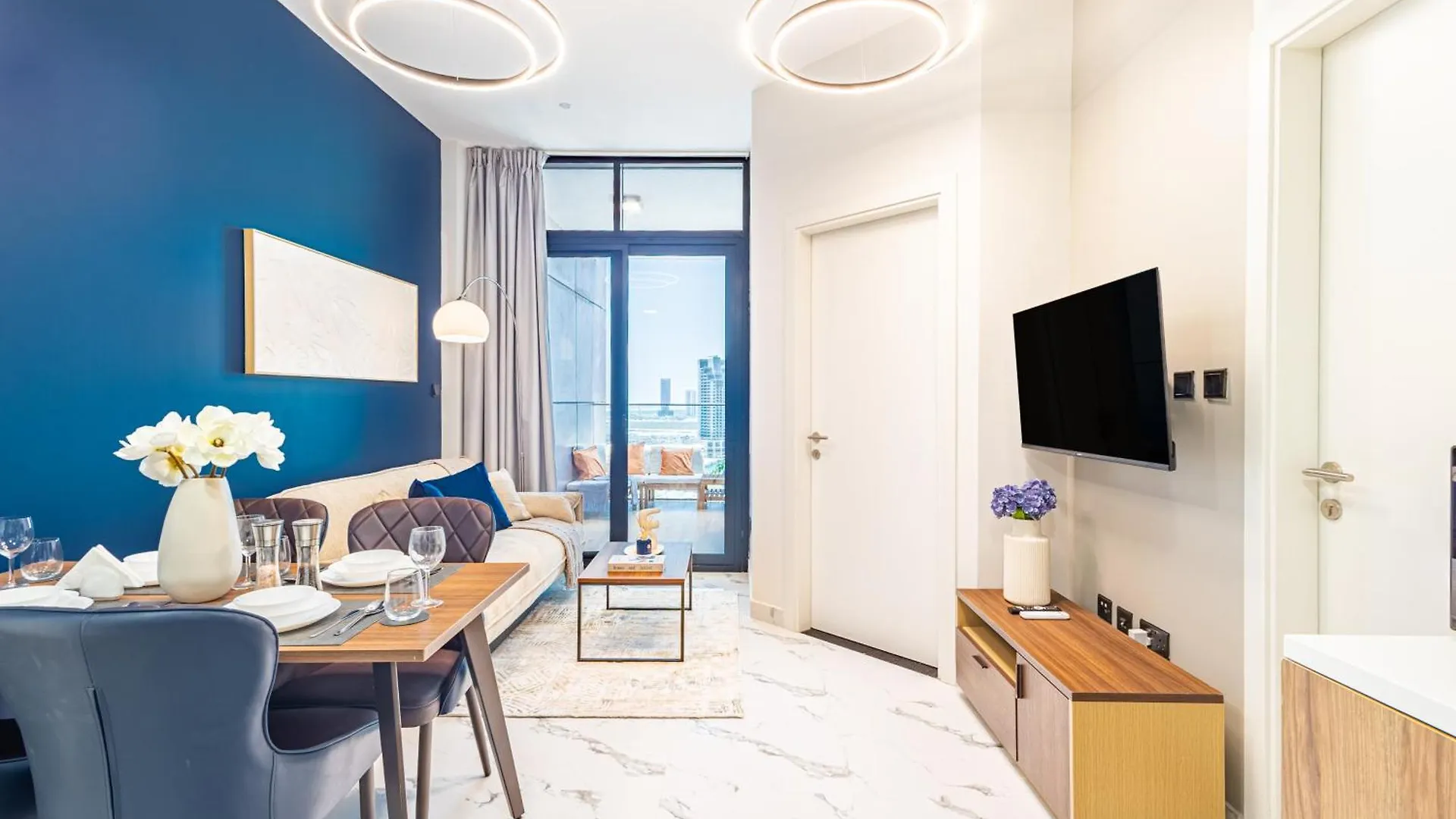 Elegant 1Bdr For Corporate, Executive, Business Stays - 3 Min Walk To Adgm, Cleveland & Galleria - Big Balcony - Canal View - High Floor アブダビ 0*,